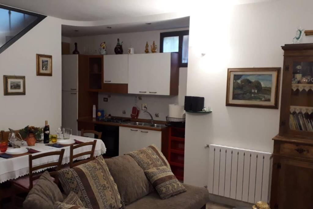 Cozy Apartment At The Gates Of Florence タヴァルヌッツェ エクステリア 写真